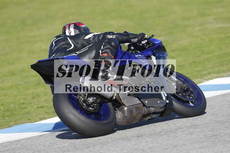 Archiv-2025/02 28.-31.01.2025 Moto Center Thun Jerez/blau-blue/backside